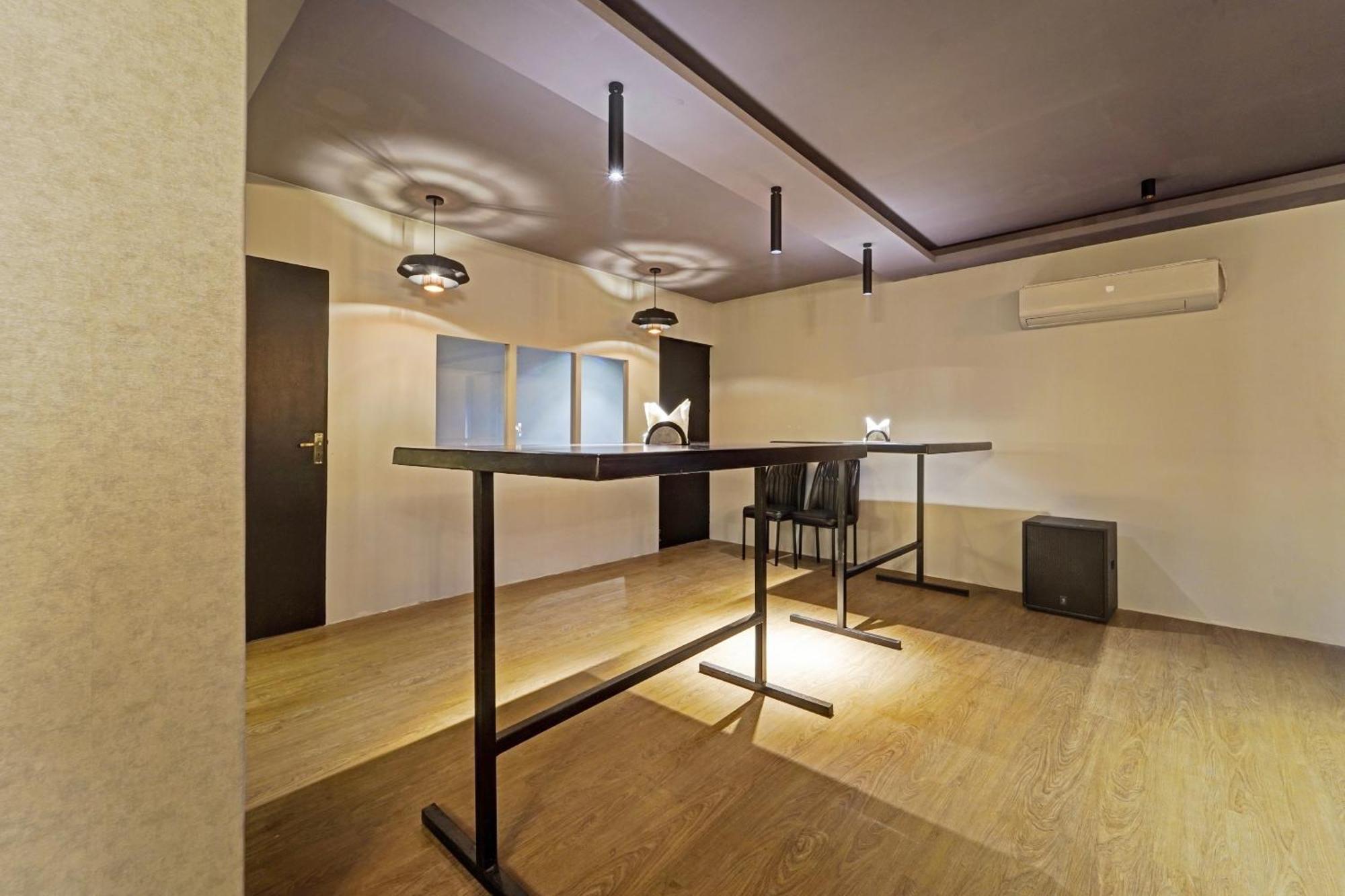 Townhouse Fantasea Hotels Near Omr Chennai Exterior photo