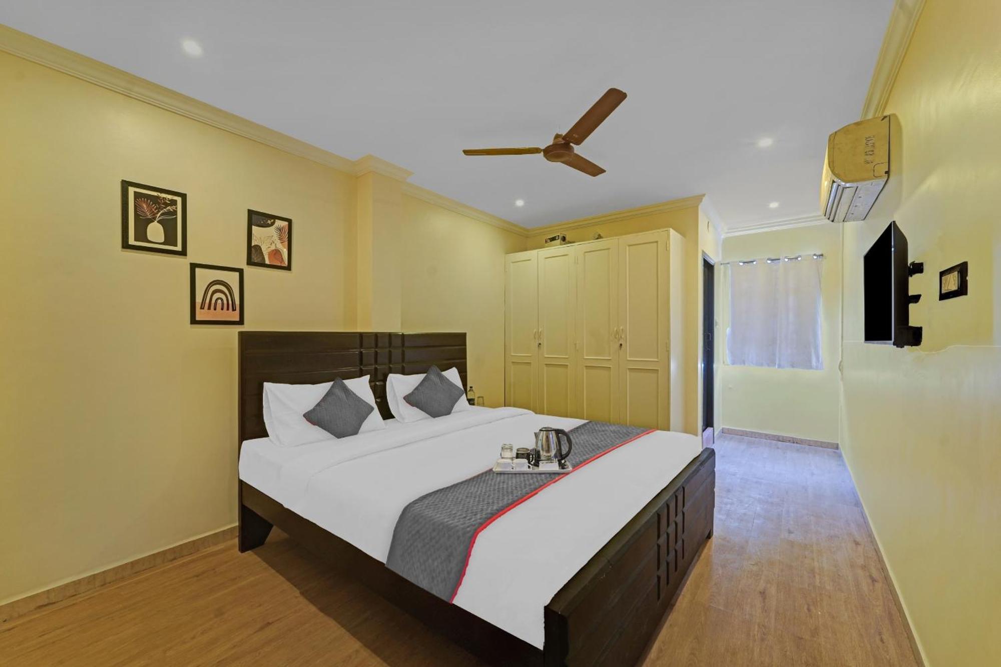Townhouse Fantasea Hotels Near Omr Chennai Exterior photo