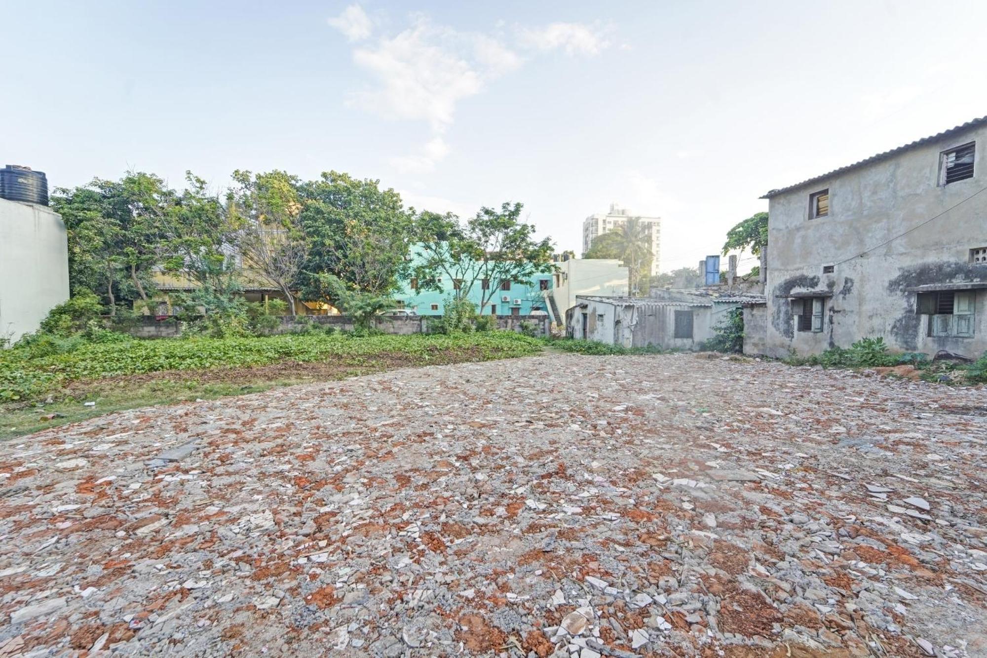 Townhouse Fantasea Hotels Near Omr Chennai Exterior photo